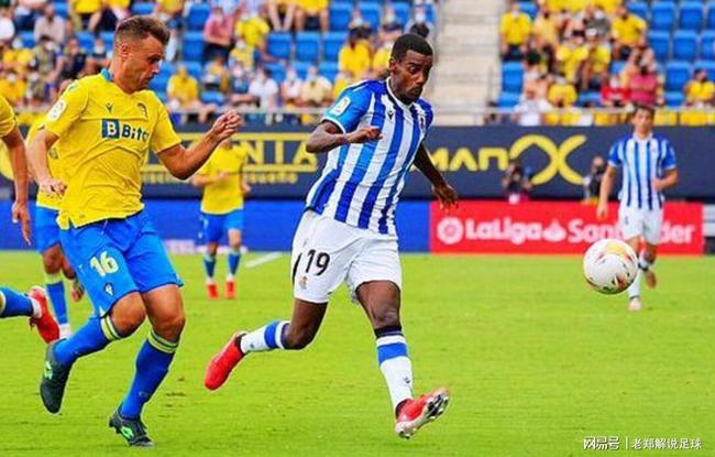 体育英超大结局:曼联 切尔西携手进军欧冠联赛